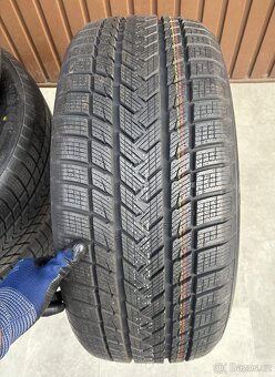 275/50 21” Mercedes GLS Range Rover zimní Gripmax - 2