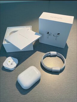 Apple AirPodas pro 2 - 2
