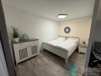 Pronájem bytu 2+kk, 50 m2, Zvěrotice - 2