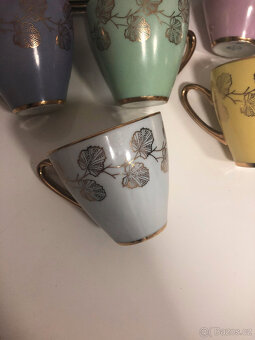 sada 6 hrnečků a talířků - 2