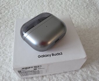 Sluchátka Samsung Galaxy Buds 3. - 2