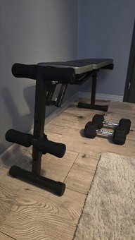 Posilovací lavice V-FITO + 2x HEX činka 7,5 kg
Cena: 2000 K - 2