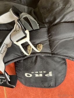 Brankařská výstroj - 2