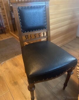 Židle staré dřevěné - 2