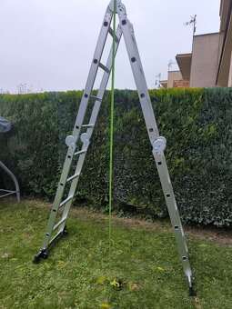 Skládací lešeno/žebřík - 2