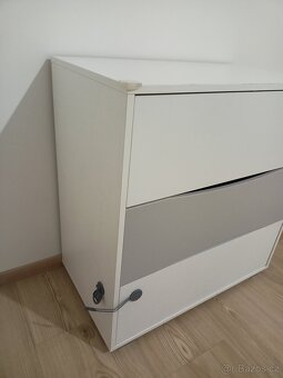 Přebalovací pult - 2