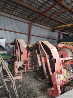 New Holland FX375 - 2