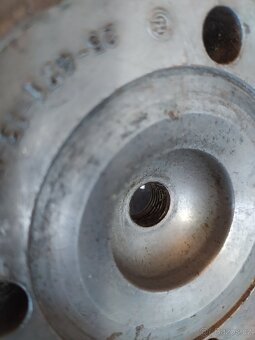 Hlavy ČZ 250 Smolík - 2