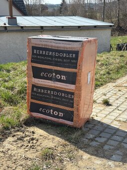 Zbytky materiálu ze stavby - 2