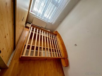 Postel - dřevo masiv - 2