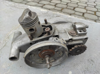 motor ČZ 175 - 2