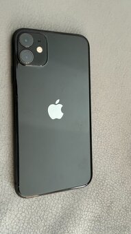 Apple iPhone 11, 64GB Black - 2