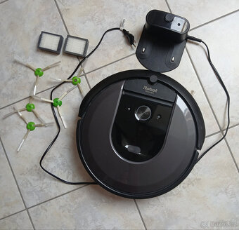 iRobot Roomba i7 - 2