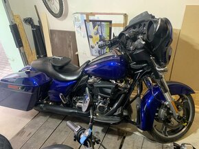 Harley Davidson FLHX Street Glide 2017 - 2