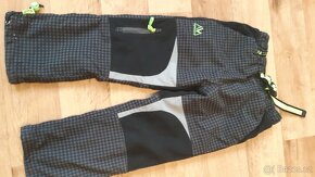 2x trekove zateplene kalhoty a 6 x tepláky 116 - 2