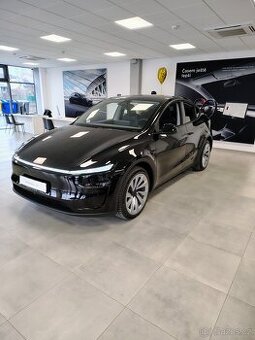 Tesla model Y nová - 2