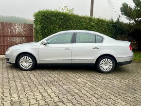 VOLKSWAGEN PASSAT 2,0 FSI COMFRTLINE / 2005 - 2