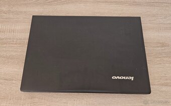 Lenovo Ideapad 300-17ISK (i7-6500U, AMD R5 M330, SSD) - 2