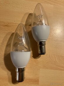 Ozdobné LED žárovky svíčky, patice b22 - 2