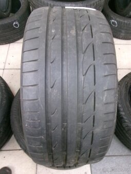 255/40 R18 BRIDGESTONE (5,5mm) č.15566 - 2