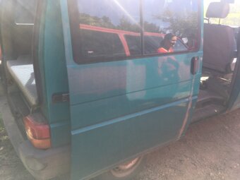 VW T4 multivan 1995 2.4d na dily - 2