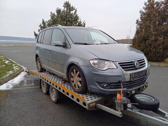 Volkswagen Touran - 2