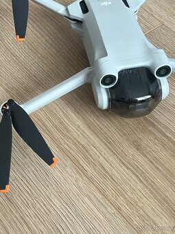 DJI mini 3 Pro, combo + baterie - 2