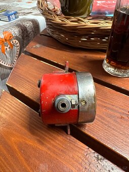Jawa - Válečkový Tachometr ULOŽENKA - 2