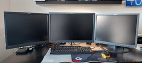 3x monitor IMB, Lenovo ThinkVision 24", 20" - 2