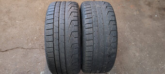 2 zimní pneumatiky PIRELLI 245/45R17 99H 7,00mm - 2