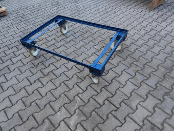Dílenský podvozek - 2