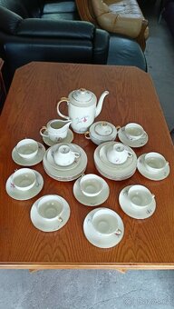 Porcelánový servis Royal Ivory - 2