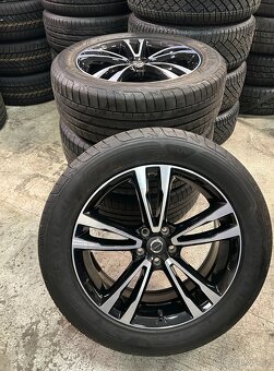 Alu kola letní originál Volvo XC60 II 19" Goodyear - 2