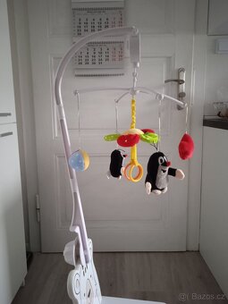 Kolotoč nad postýlku - Krteček - 2