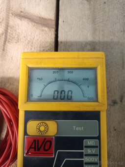 Měřič izolačního stavu MEGGER BM80/A - 2
