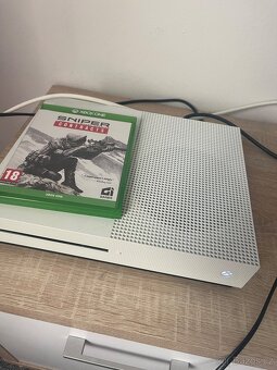 Xbox one S - 2