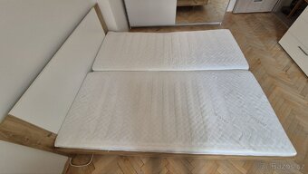 Postel + rošt a matrace (180x200cm) - 2