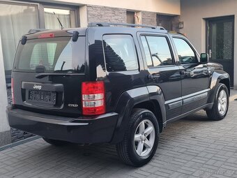 Jeep Cherokee 2.8CRDi 130kW 4x4 BEZ KOROZE - 2