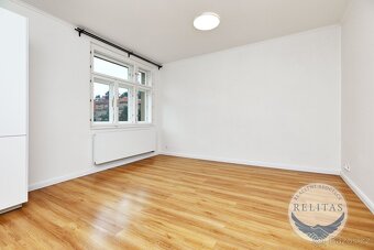 Pronájem bytu 3+kk 61 m² - 2