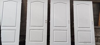 Interiérové dveře bílé dřevo 80 cm - 2