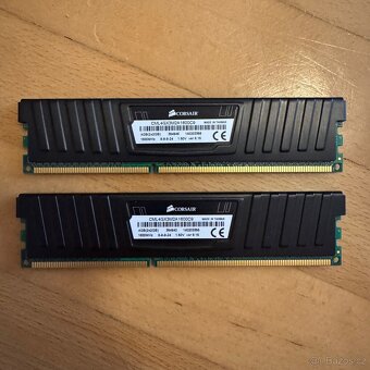 Corsair 4GB KIT (2x2GB) DDR3 1600MHz CL9 LP - 2
