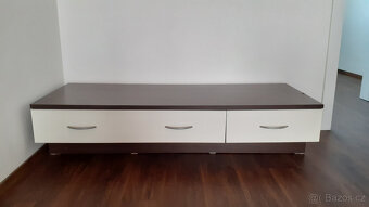TV stolek - 2