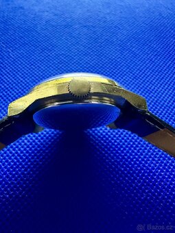 Staré hodinky PRIM  rok. 1977 - 2