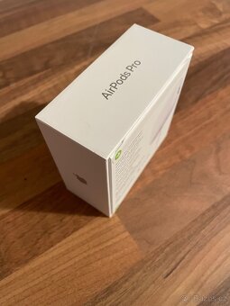 Apple AirPods Pro (2. generace) s MagSafe pouzdrem (USB-C) - 2