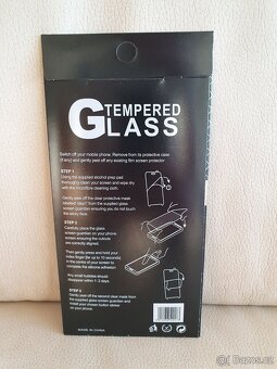 Tvrzené sklo 9H pro iPhone 5s – nové, nepoužité - 2