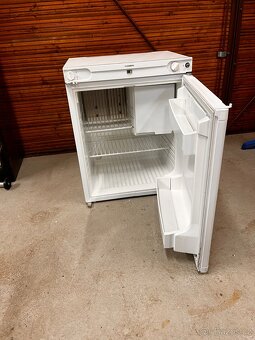 Plynová lednice Dometic - 2