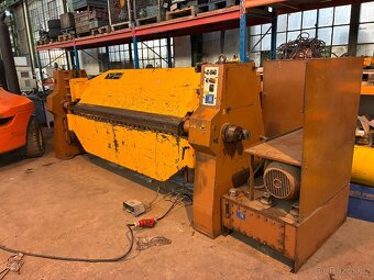 Švédská ohýbačka plechu 2500x6mm - 2