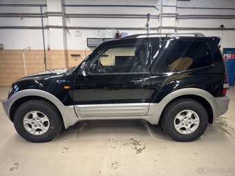 Mitsubishi Pajero 3.2DiD V6, 4x4, MANUÁL - 2