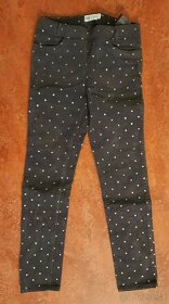 Dívčí kalhoty a kraťasy, vel. 134 - 2