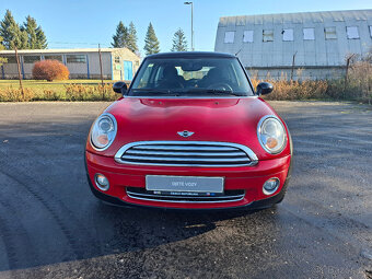 Mini Cooper 1.6 88kW,klimatizace,vyhřívané sedačky - 2
